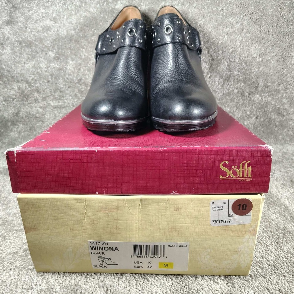 Sofft Winona Booties Black Studded Leather Biker Ankle Boots Women 10